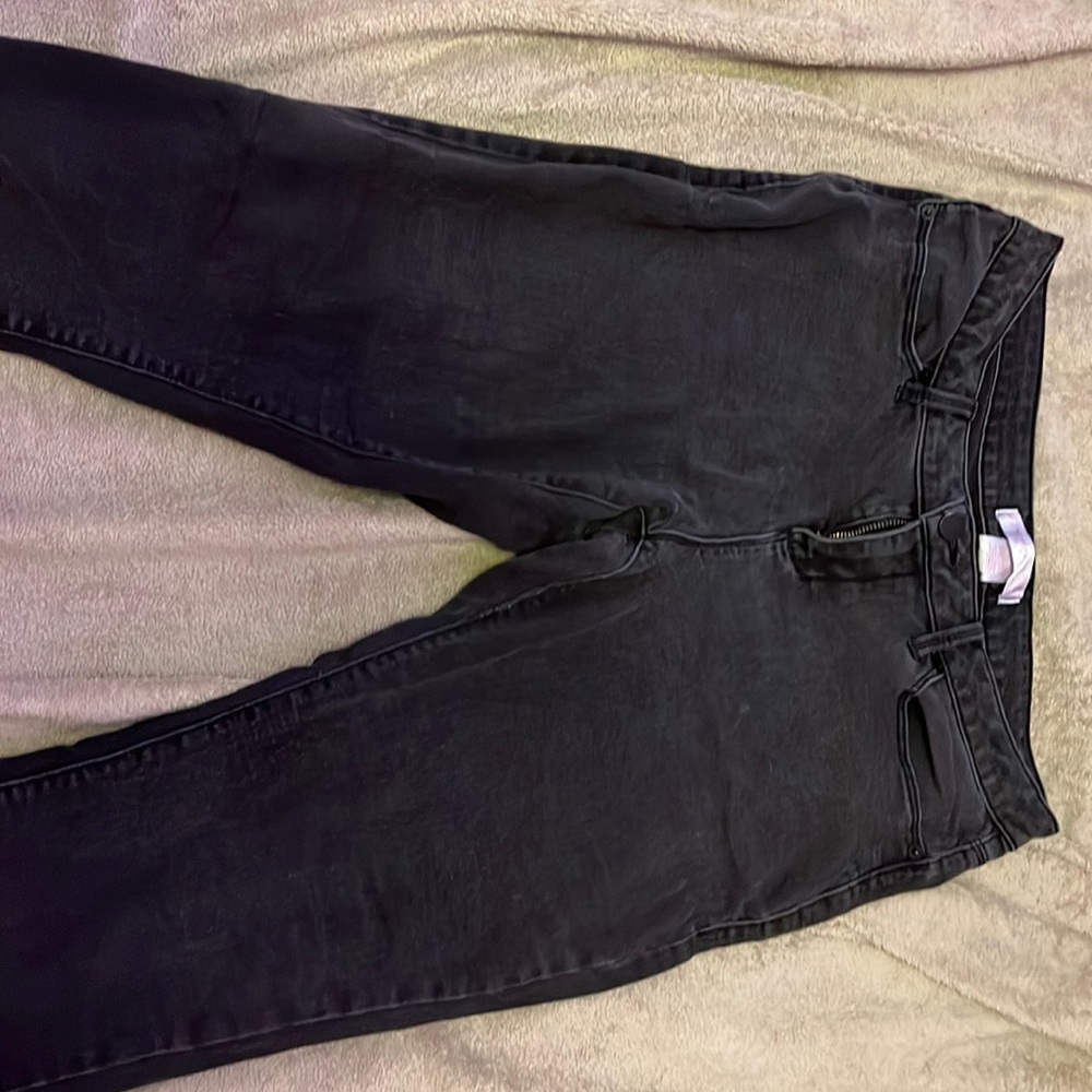 Black skinny jeans 🎃